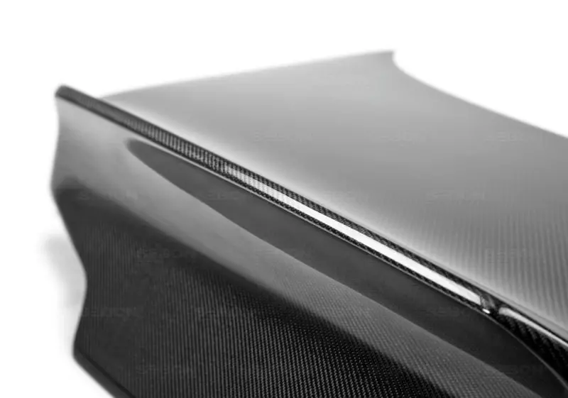 Seibon 03-07 Infiniti G35 2-Door C-Style Carbon Fiber Trunk/Hatch 1