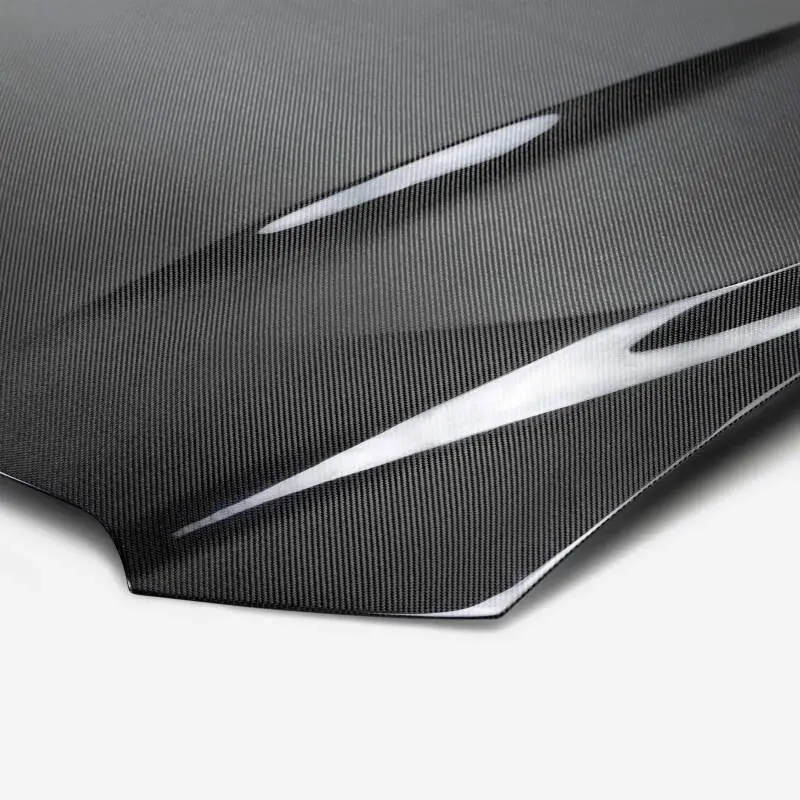 Seibon 2022 Lexus Is 500 Oe Style Carbon Fiber Hood 1