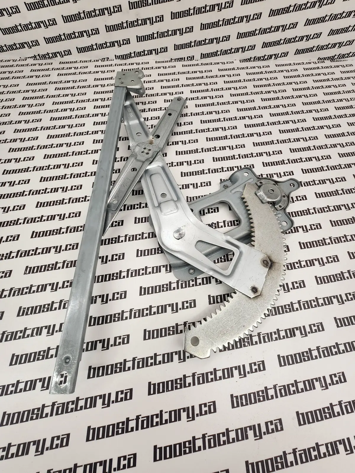 Genuine Nissan Silvia S15 Window Regulator Left And Right 80720-85F21 / 80721-85F21 2