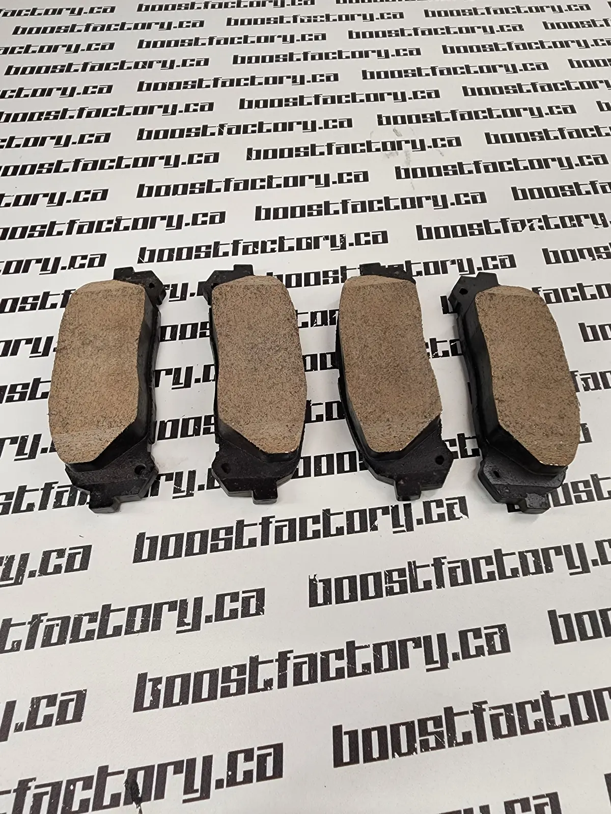 Toyota Chaser Jzx100 Tourer V Rear Brake Pads - Ay060-Ty016 1