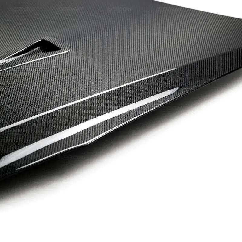Seibon 09-10 Nissan Gtr R35 Oem Carbon Fiber Hood 1
