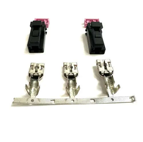 Wiring Specialties - Nissan Red Battery To Fuse Box Connector  Pair - Wrs-Nisbat-Red 1