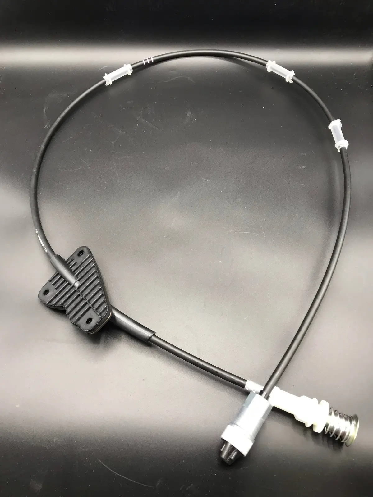 Genuine Nissan R32 Skyline Speedometer Cable 1